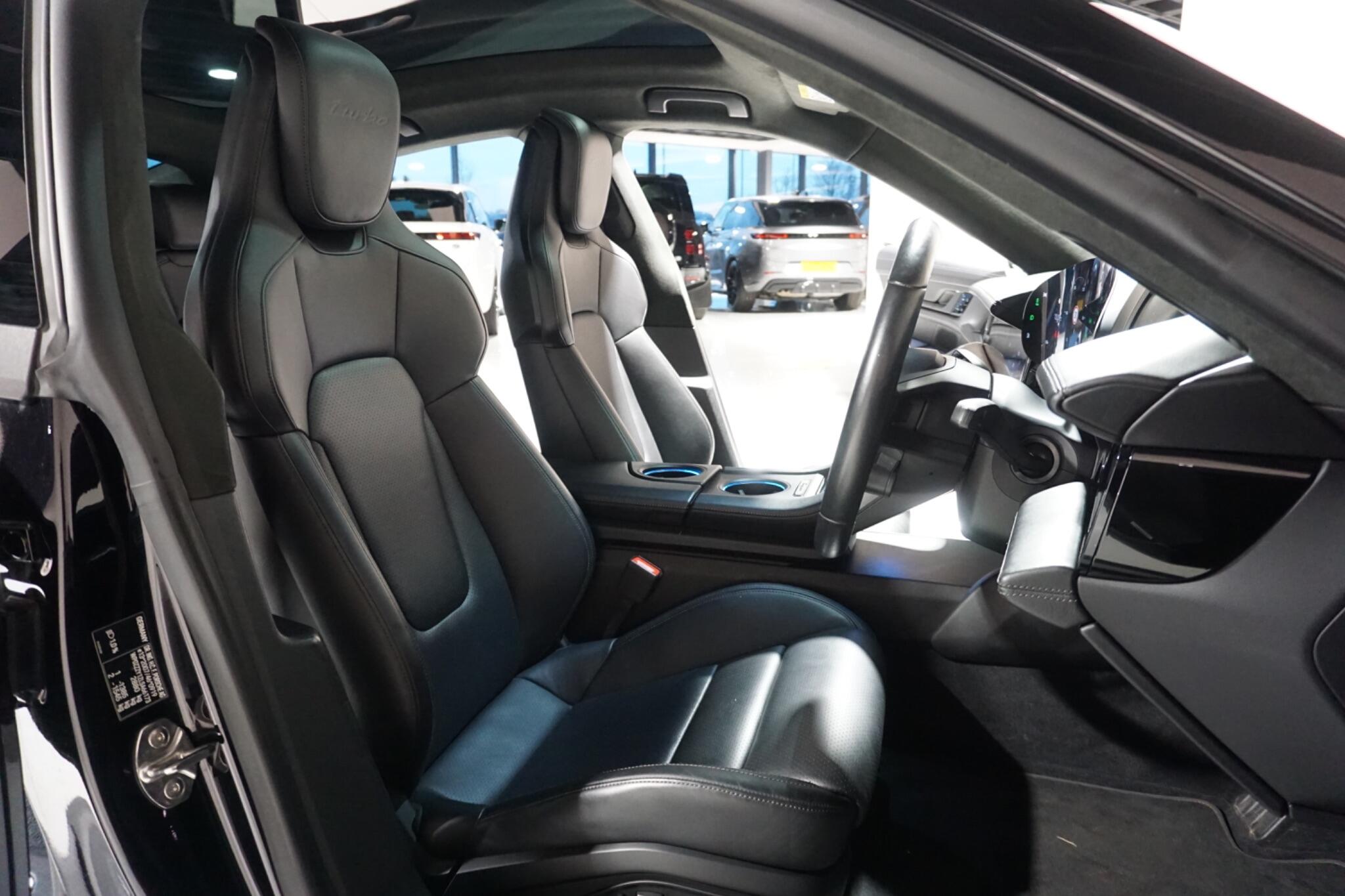 Porsche Taycan Performance Plus 93.4kWh Turbo Saloon 4dr Electric Auto 4WD (680 ps)